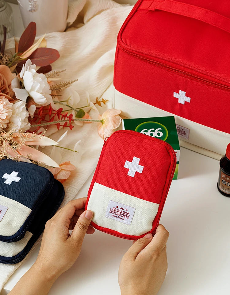 Portable First Aid & Medicine Organizer Bag | Travel Pill Storage Kit 💊🚑 | Emergency Survival & Daily Essentials Pouch